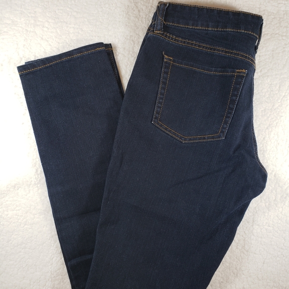 Gap Women’s Midrise Dark Wash Jeans sz 2/26R - Picture 5 of 6